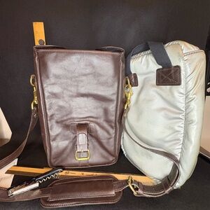 RARE VINTAGE NWOT Mulholland Brothers Leather 2 Bottle Wine Bag w/ insulator bag